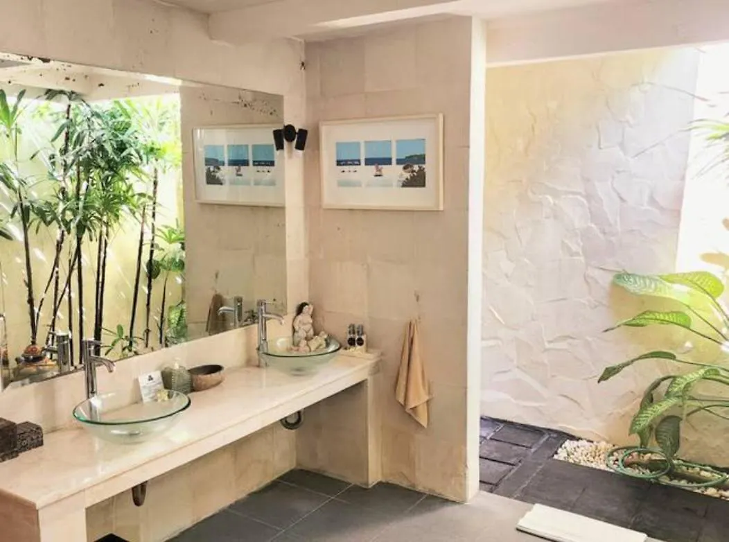 Villa Taman Rahasia, Sitara Villa Group Seminyak