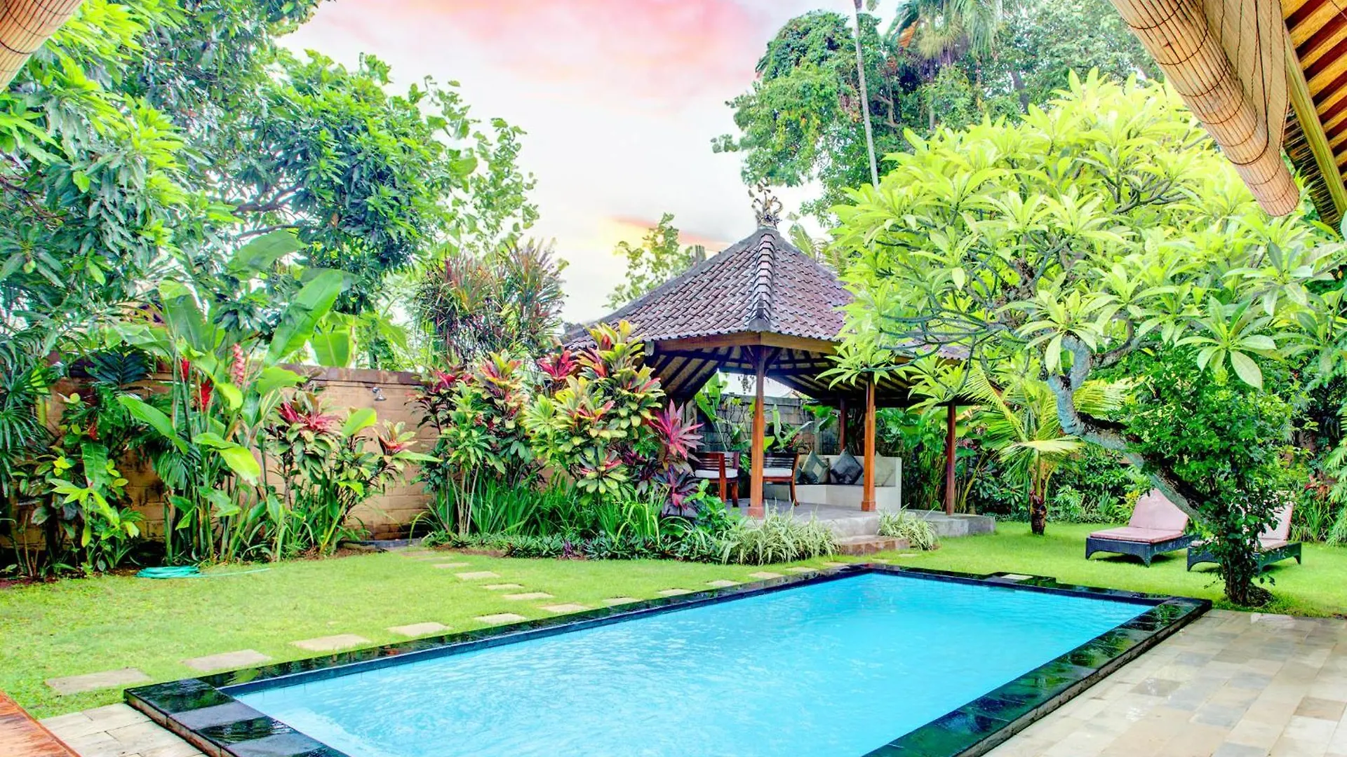 Villa Taman Rahasia, Sitara Villa Group Seminyak